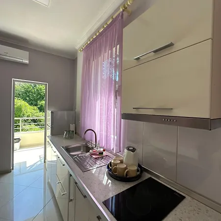 Mega Διαμέρισμα